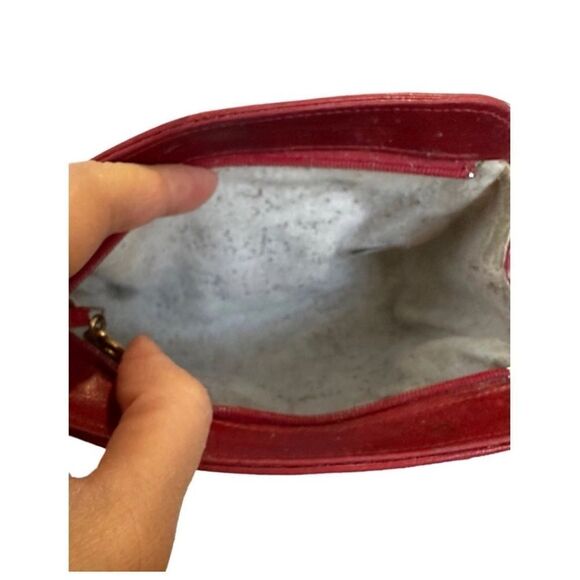 Chanel red leather big pouch - Picture 16 of 16